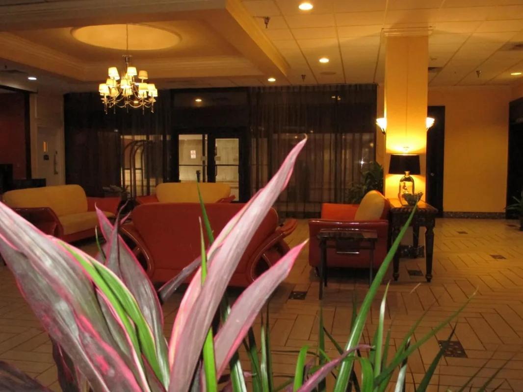 Sioux City Hotel And Conference Center Exterior photo